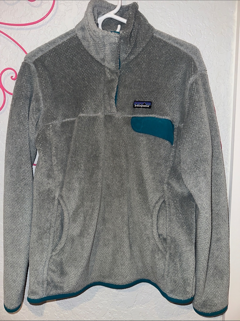 Patagonia Gray Fleece Zip Pullover with Teal Accent